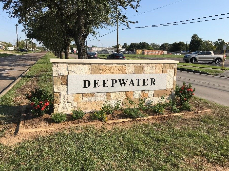 Deepwater Sign